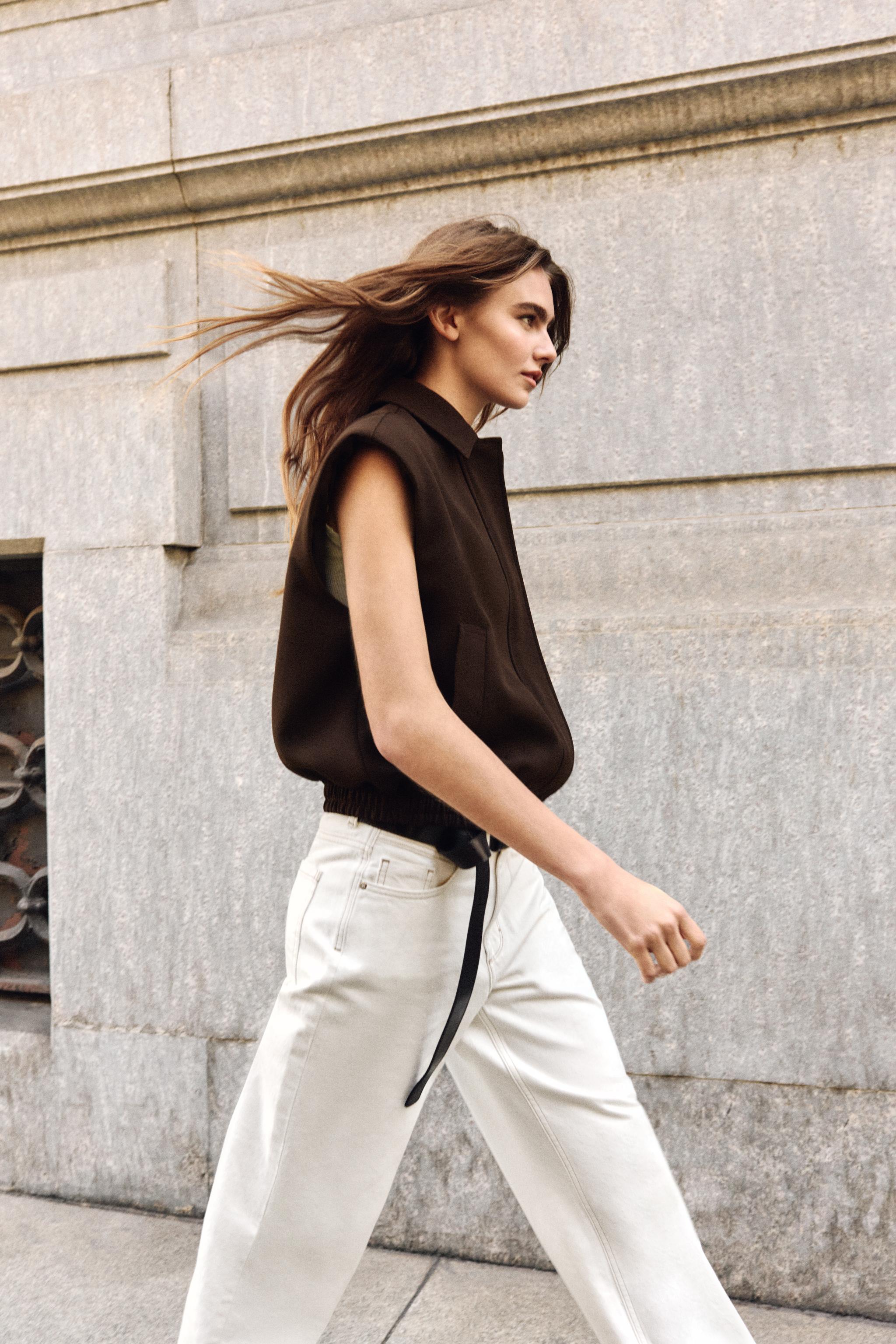 ELASTIC HEM SHOULDER PAD VEST