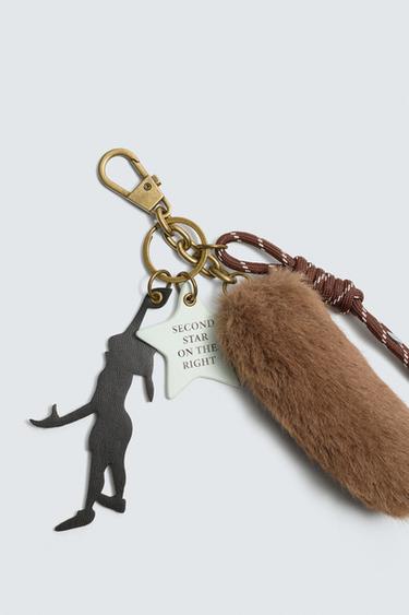 PETER PAN MULTI-CHARM KEYRING HARRY LAMBERT FOR ZARA X DISNEY - Brown by Zara