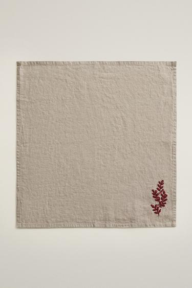 CHRISTMAS EMBROIDERED LINEN NAPKINS (PACK OF 2) — Red 2