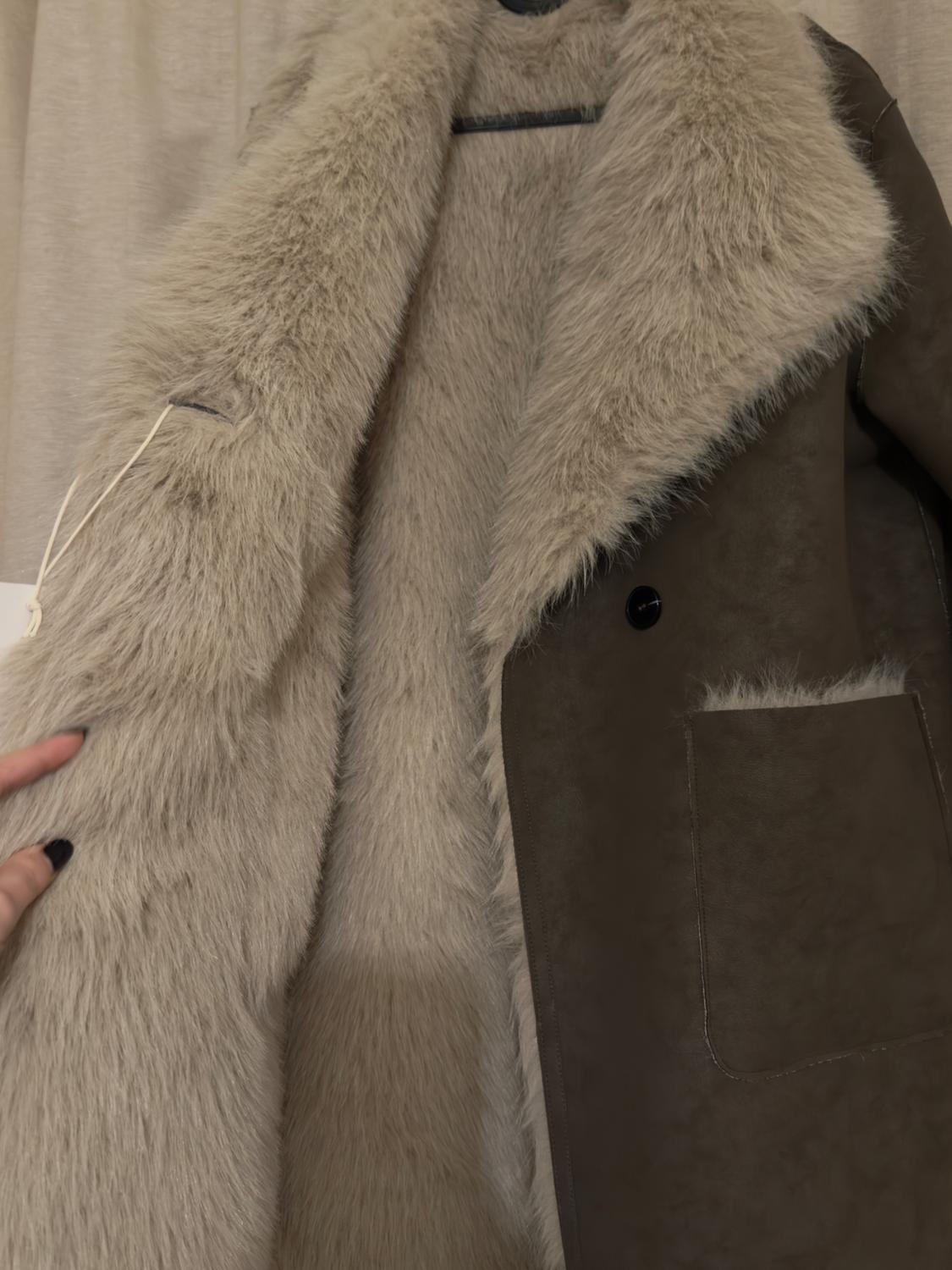 REVERSIBLE DOUBLE-FACED FAUX FUR COAT - Image 4