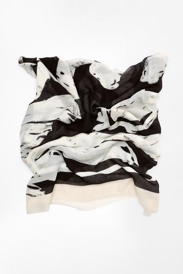 Zara MODAL BLEND FLORAL PRINT SCARF - Black