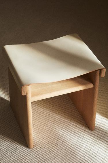 STOOL 02 - Cream by Zara