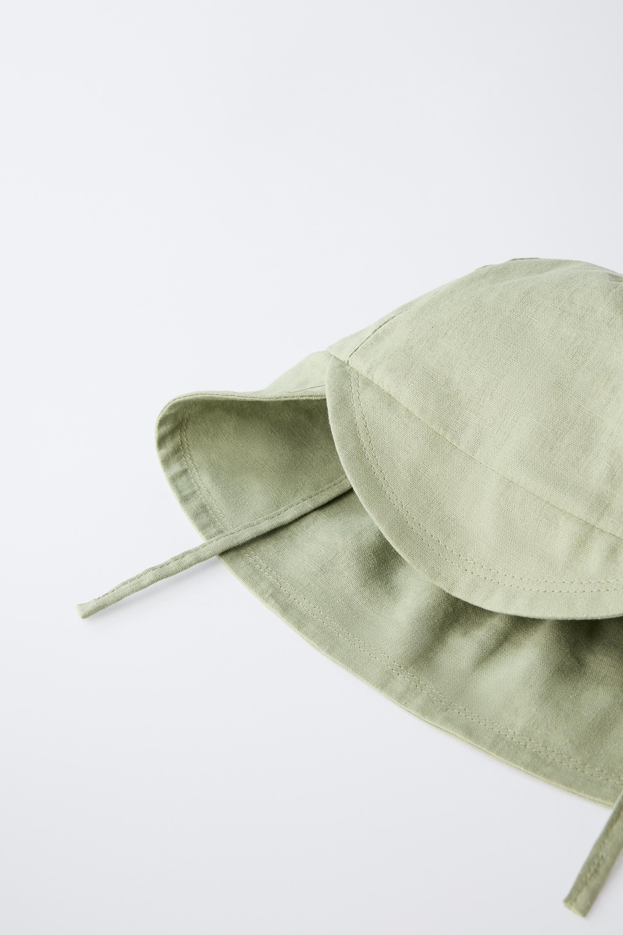 BONNET AVEC LIN ET COTON