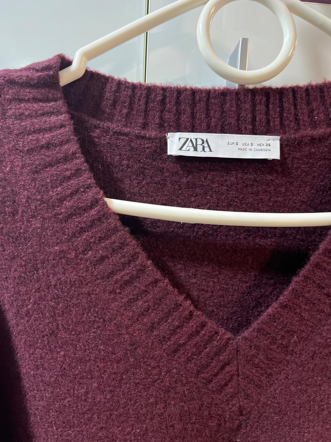 V-NECK KNIT JUMPER - Image 3