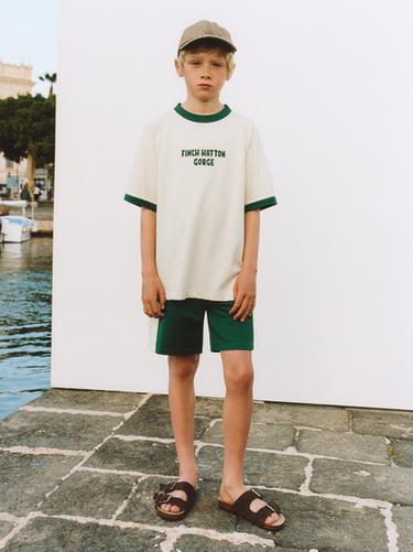 JOGGING-SET T-SHIRT UND BERMUDA-SHORTS PASPELN - GRÜN von Zara