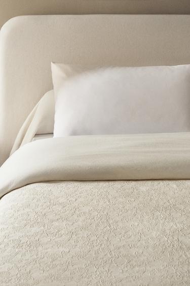 COTTON JACQUARD DUVET COVER - Oyster-white by Zara