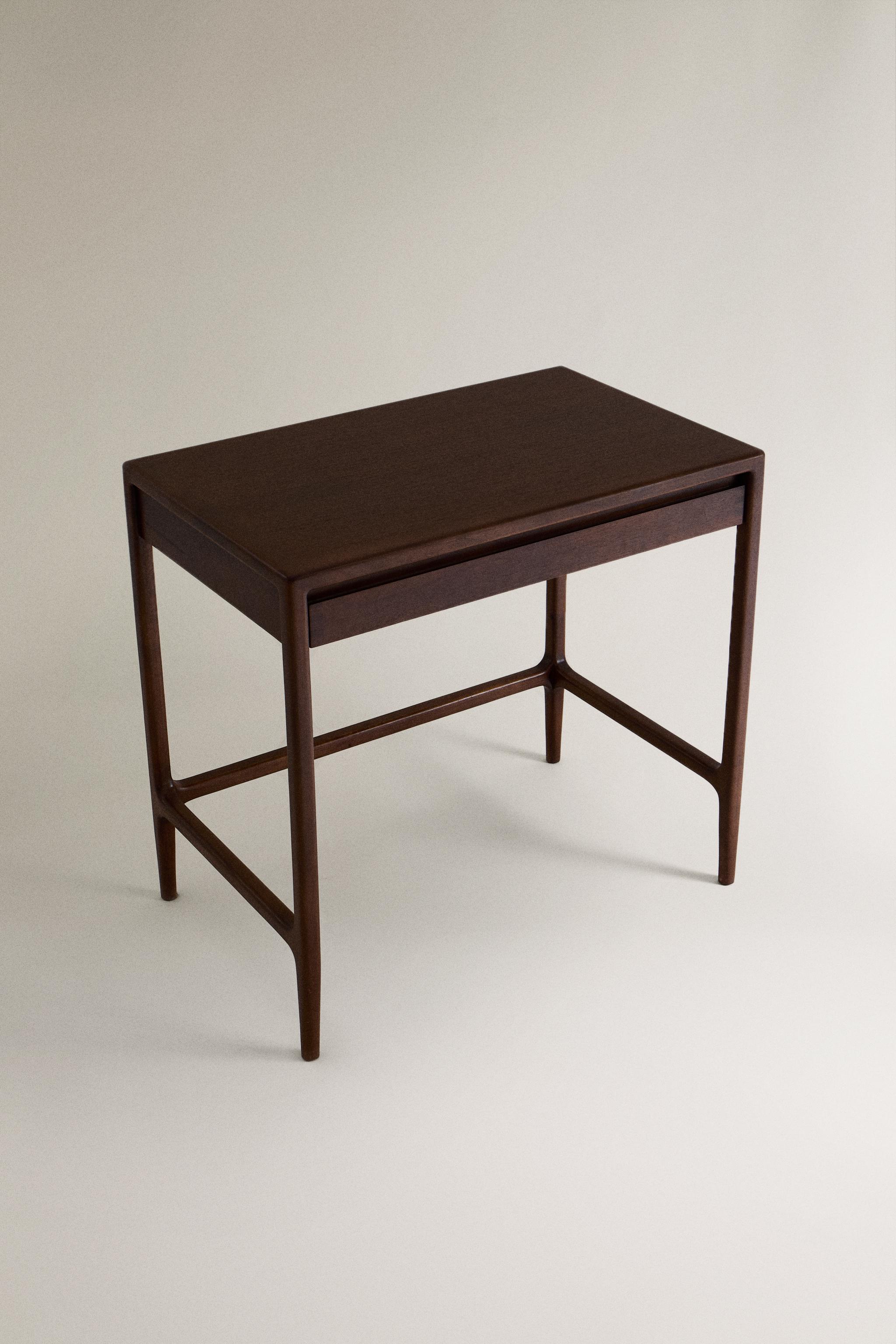 テーブル | ZARA 日本