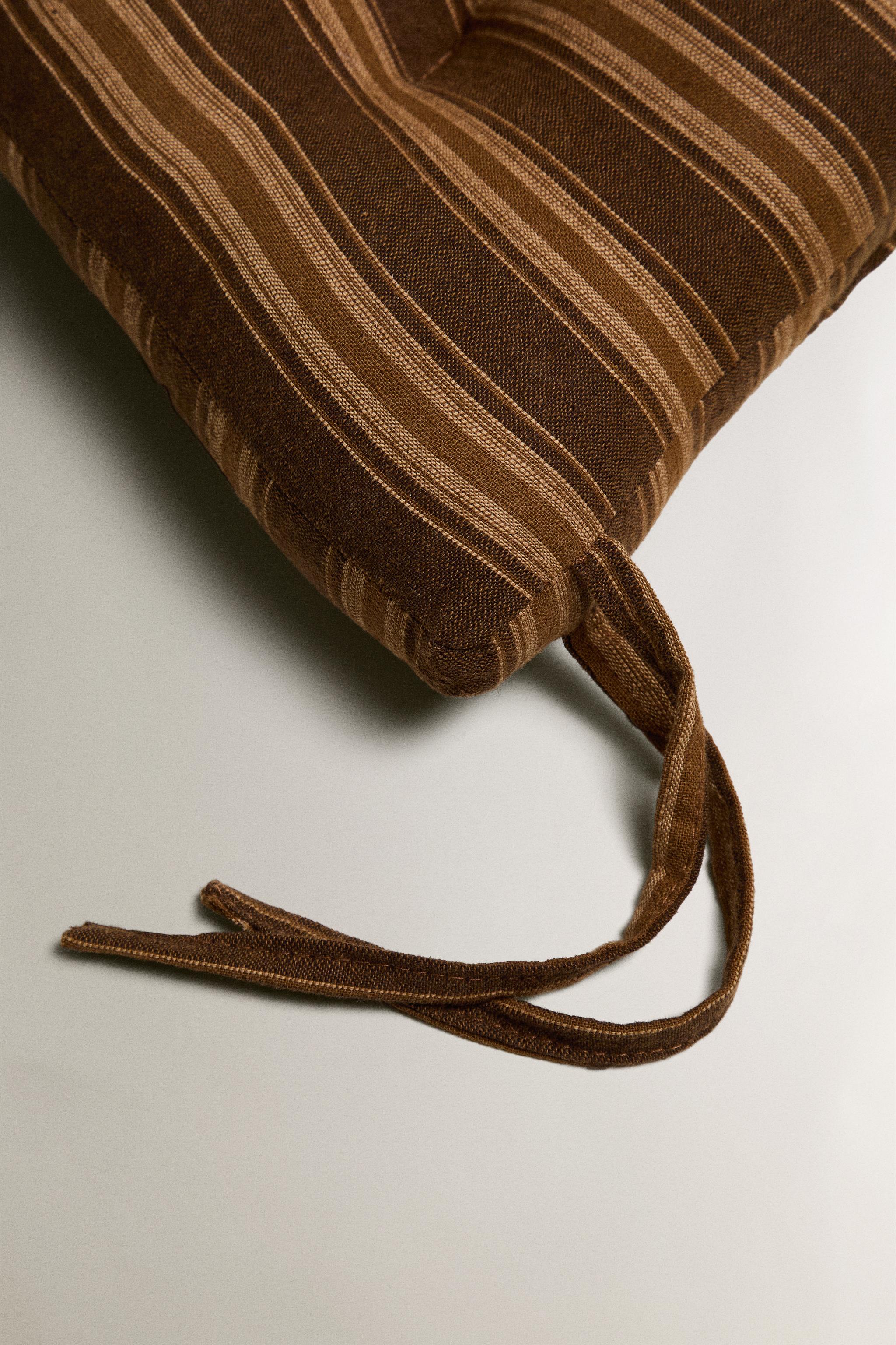 COUSSIN CHAISE RAYURES