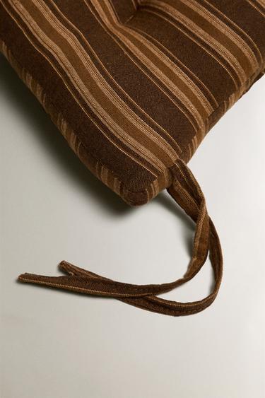 COUSSIN CHAISE RAYURES - rayures de Zara - Image 3