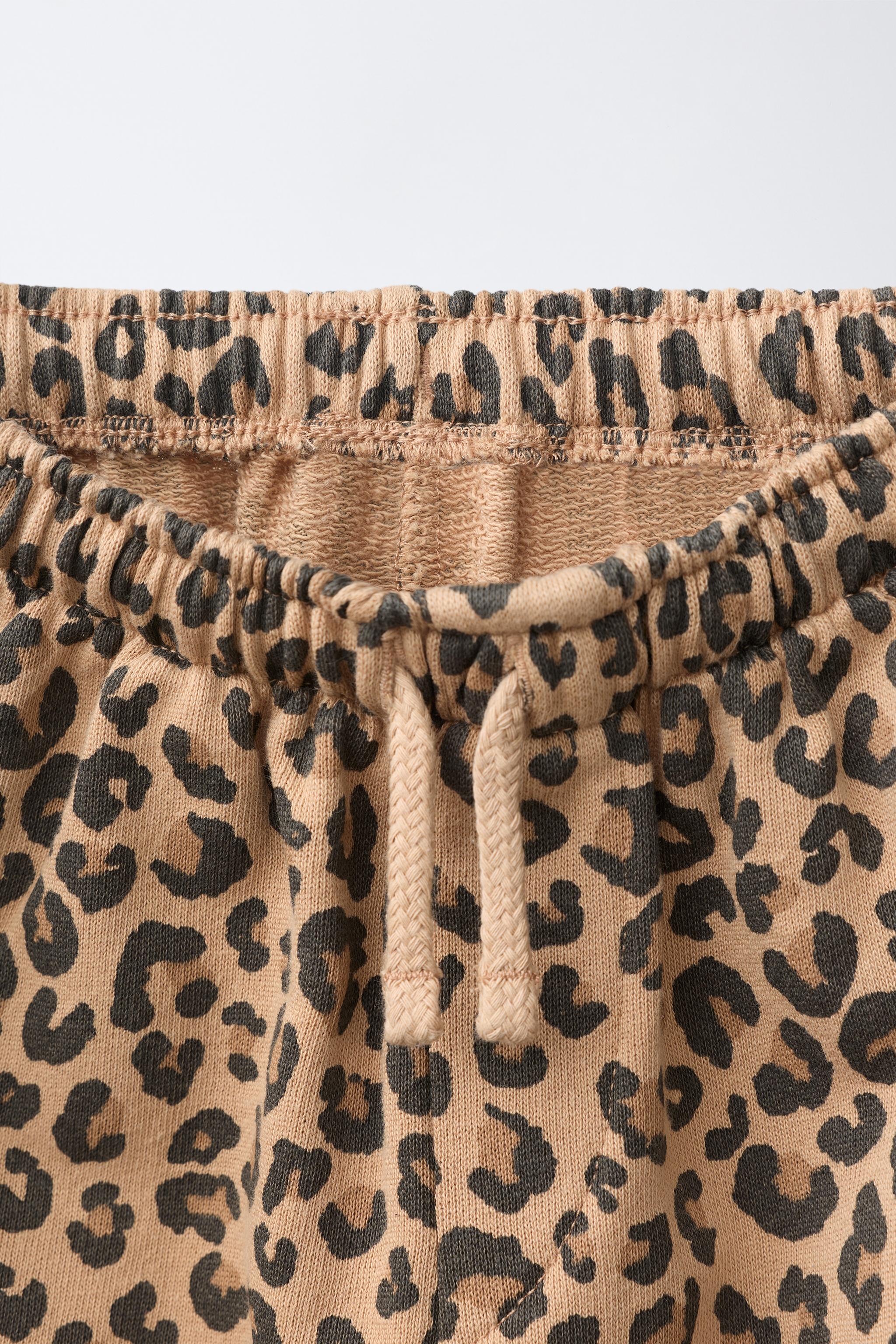 ANIMAL PRINT BALLOON PLUSH PANTS