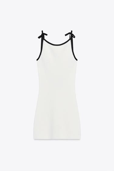 ROBE COURTE EN MAILLE LACETS CONTRASTE - Blanc de Zara - Image 3