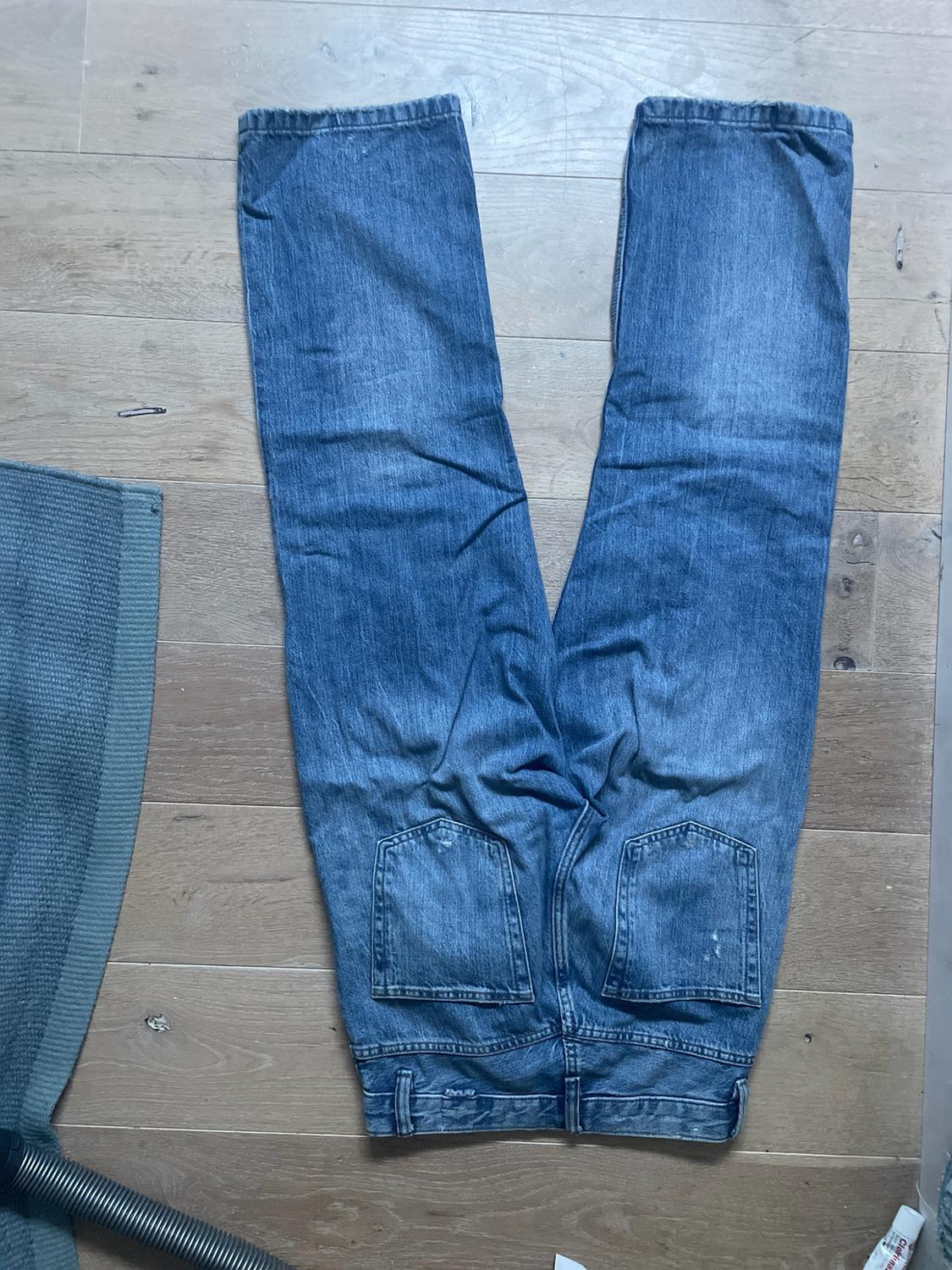 LOOSE FIT JEANS - Image 2