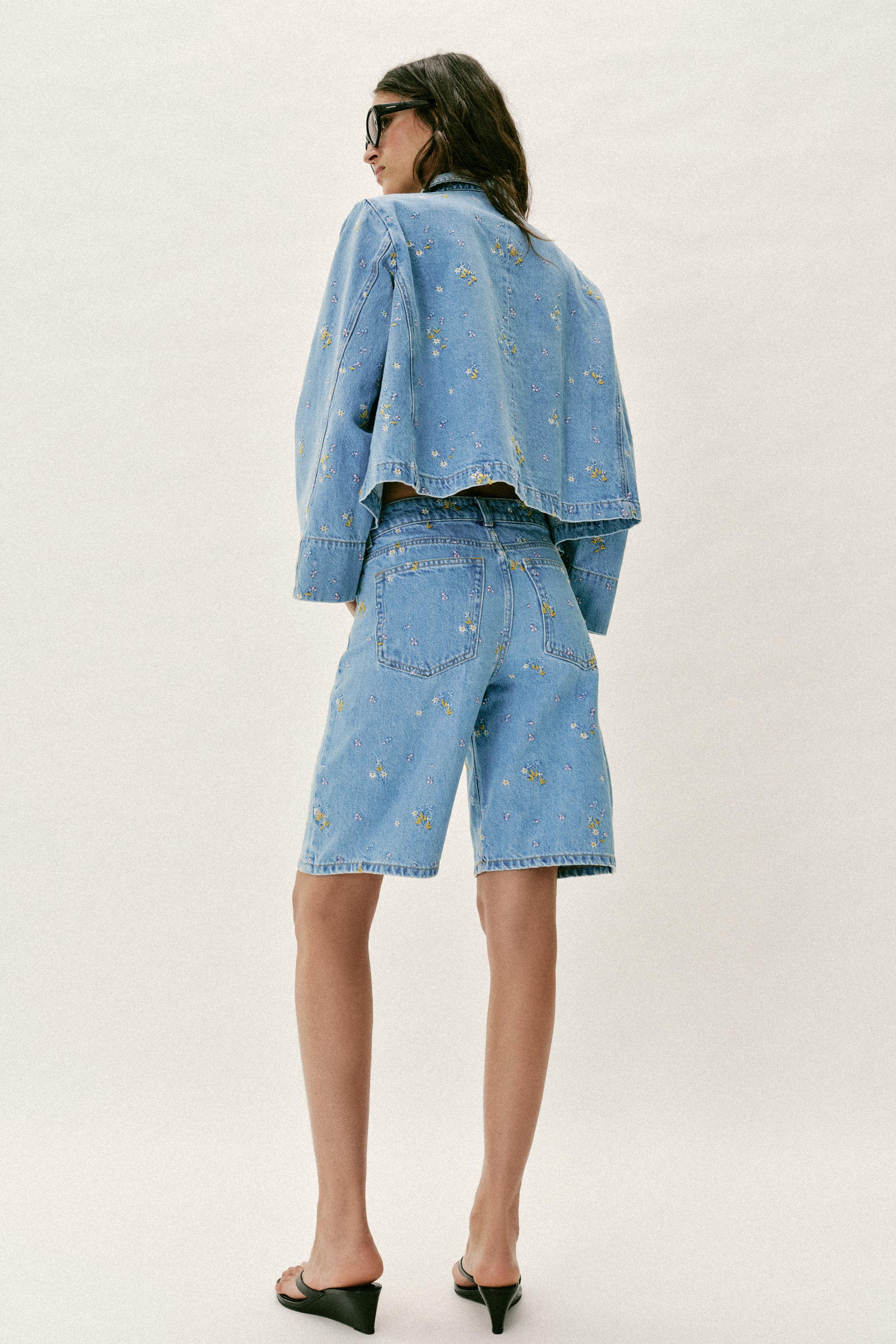 Z1975 EMBROIDERED FLORAL DENIM BERMUDA SHORTS - Mid-blue | ZARA
