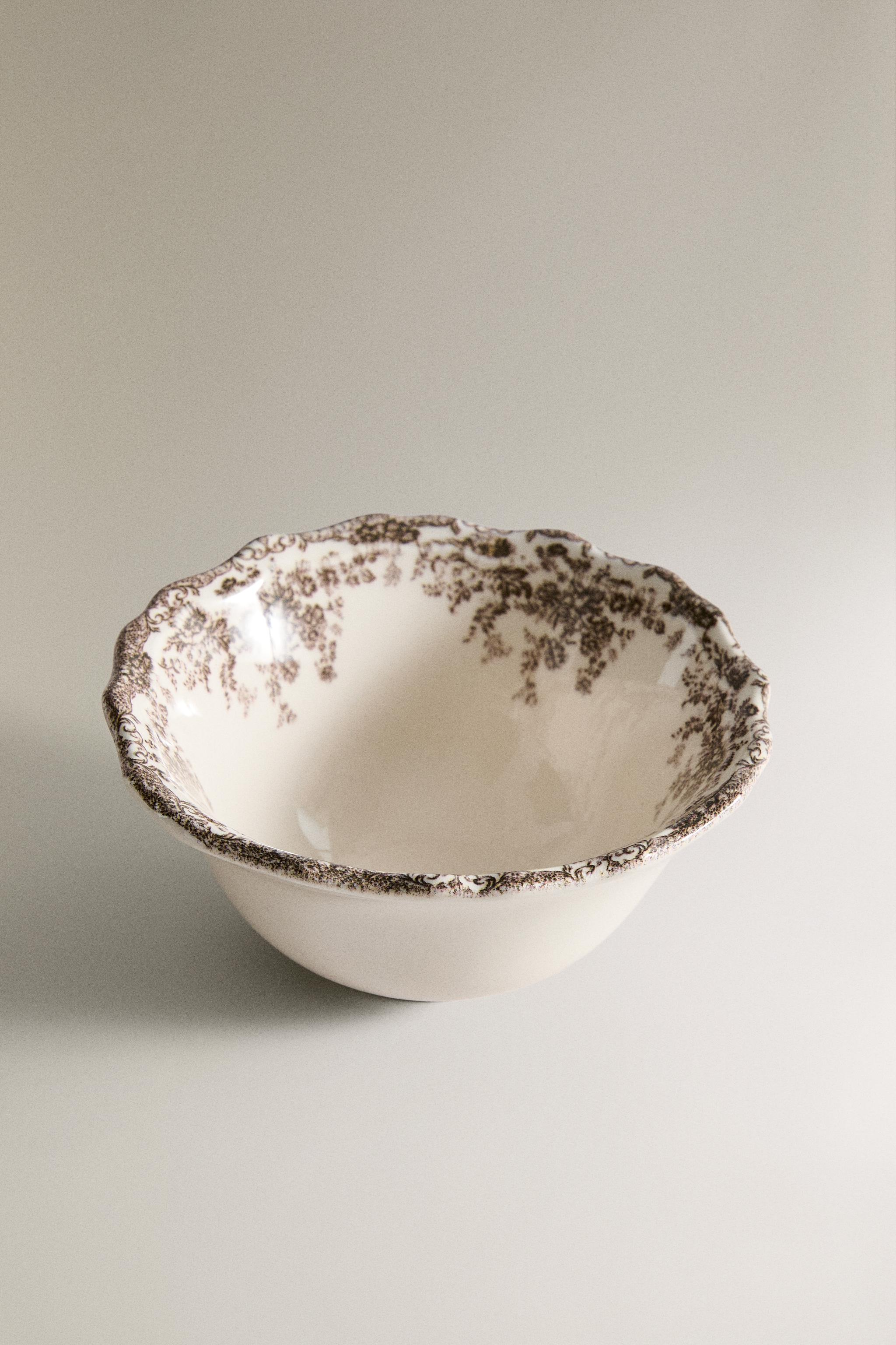 FLORAL EARTHENWARE SNACK BOWL — Brown