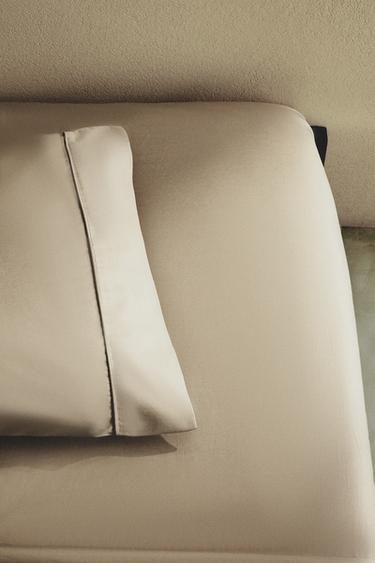 PERCALE FITTED SHEET | 40 CM HIGH (300 THREAD COUNT) - Dark beige by Zara - Image 6