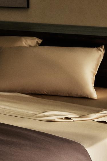 100% MULBERRY SILK FLAT SHEET - Gold by Zara - Image 7