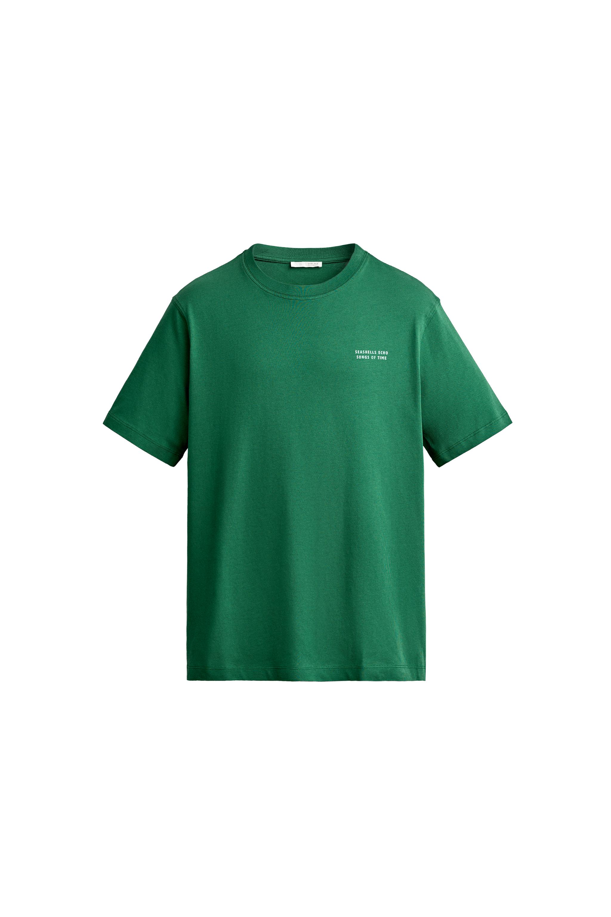 CAMISETA REGULAR FIT ESTAMPADOS COMBINADOS