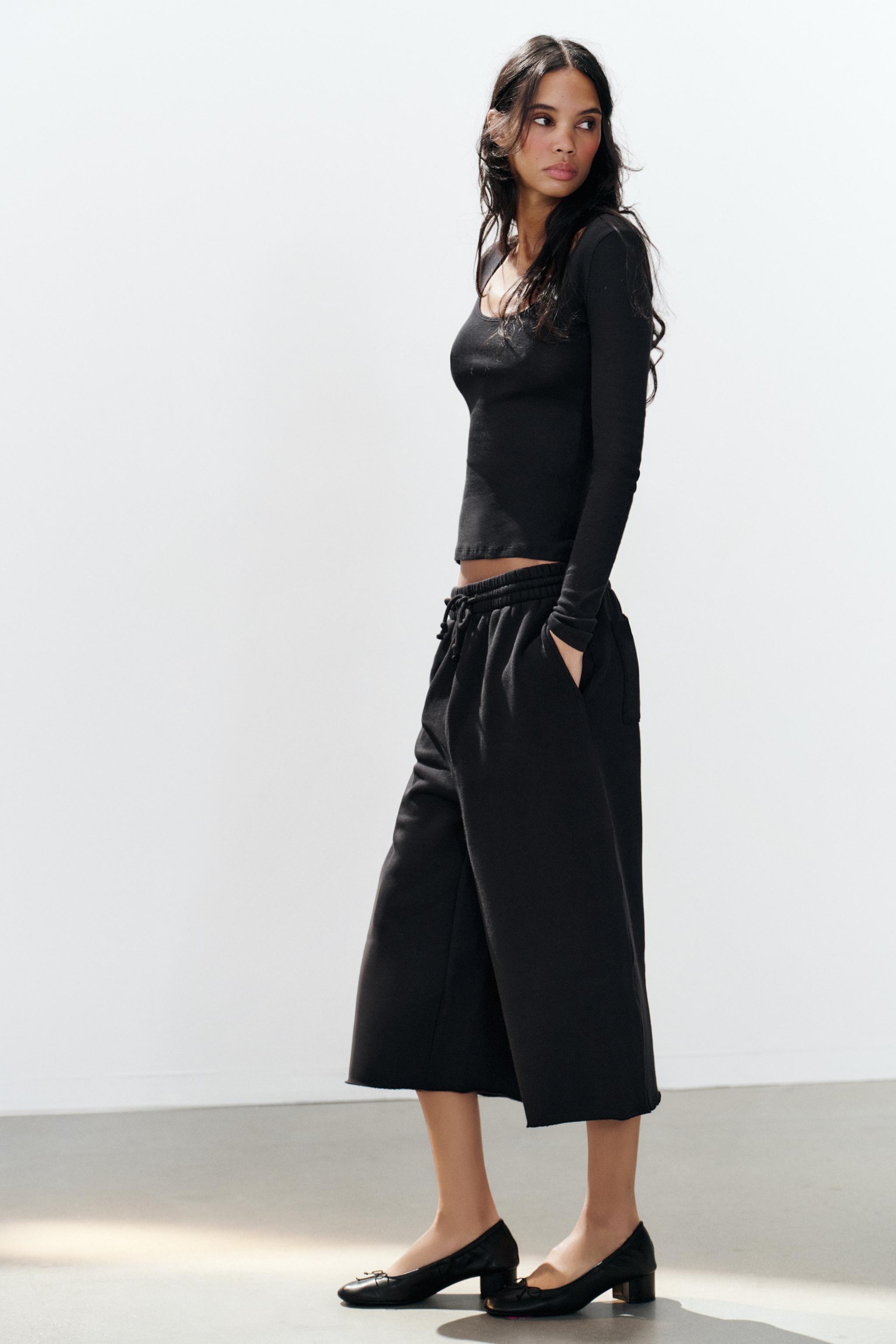 LONG FLEECE BERMUDA SHORTS