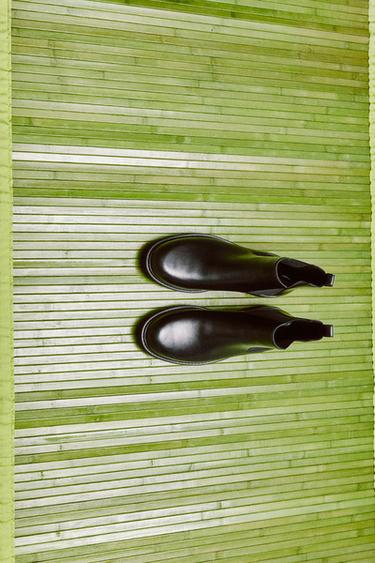 BOTA CHELSEA TRACK - Negro de Zara