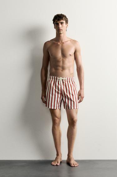 STRIBEDE BADESHORTS - råhvid/rød fra Zara - Billede 0