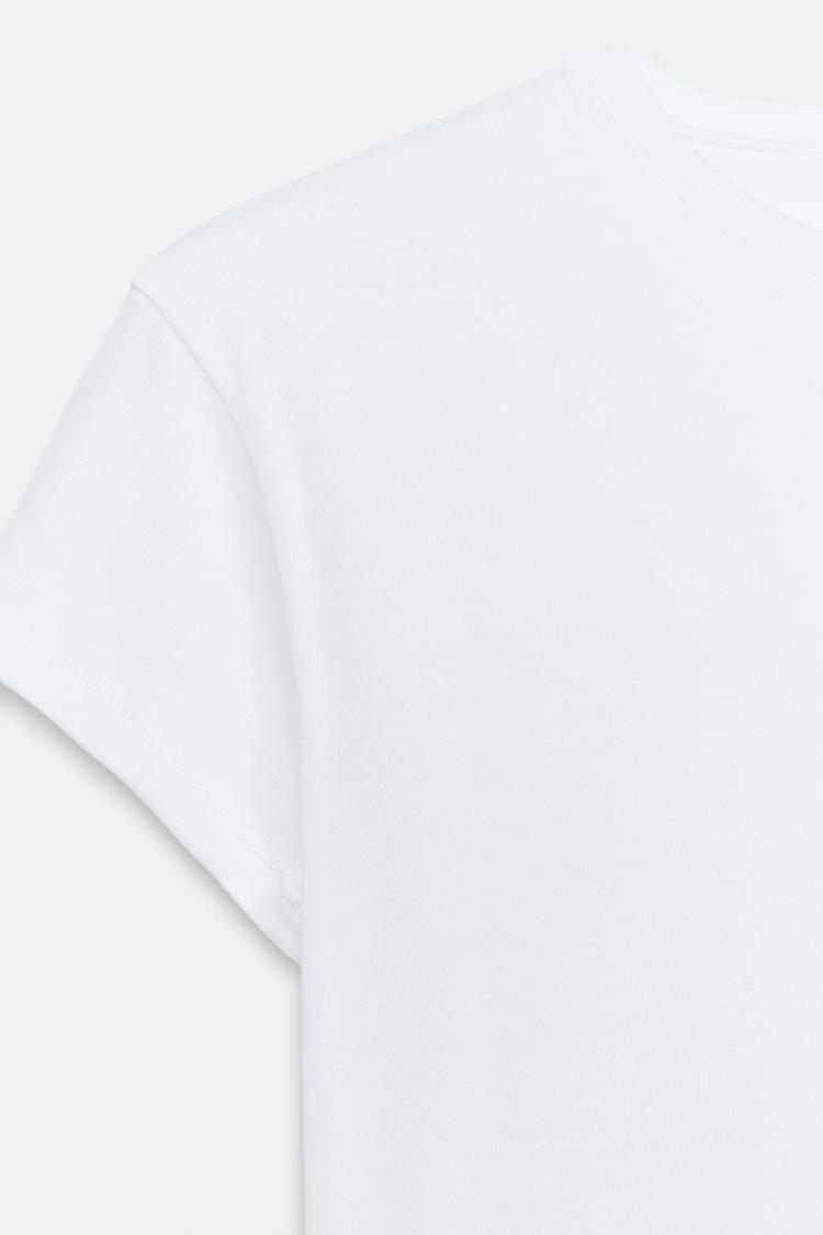 CAMISETA AJUSTADA DE MANGA CORTA 7