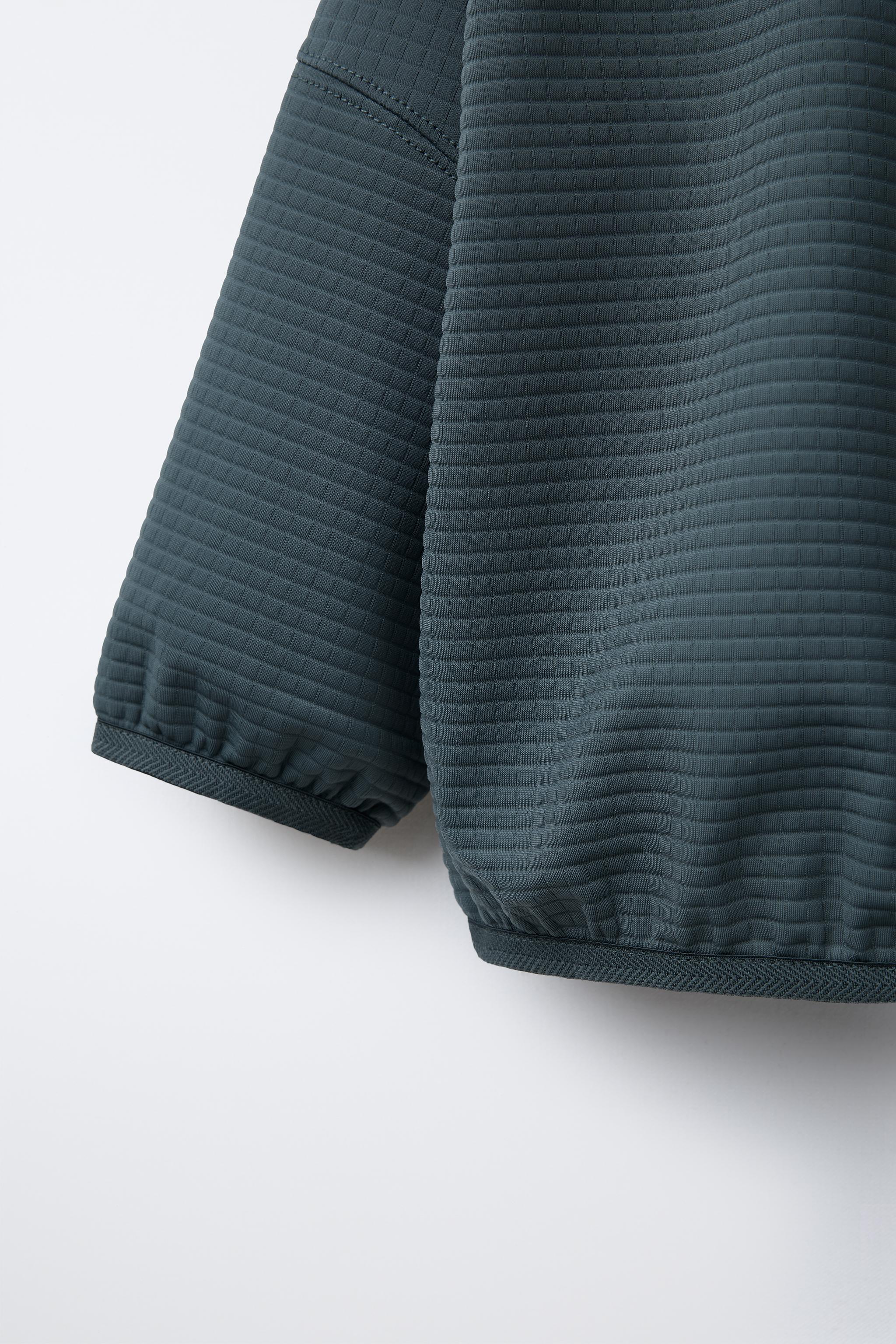 スペイン発送 ZARA インターロックパッチスウェットシャツ 新作 スペイン発送 ZARA インターロックパッチスウェットシャツ 新作