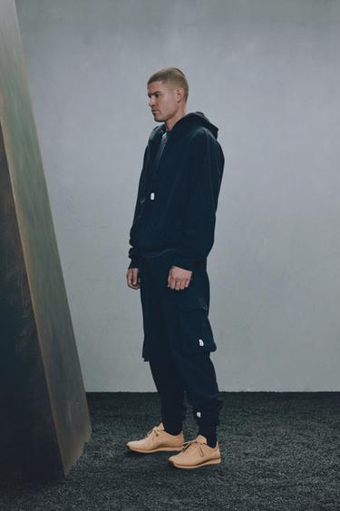 WASHED HOODIE X SR_A - Black by Zara