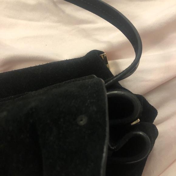 ZARA BLACK SUEDE LEATHER CROSS BODY PURSE GOLD HARDWARE INTERIOR POCKETS BUCKLE - Image 9