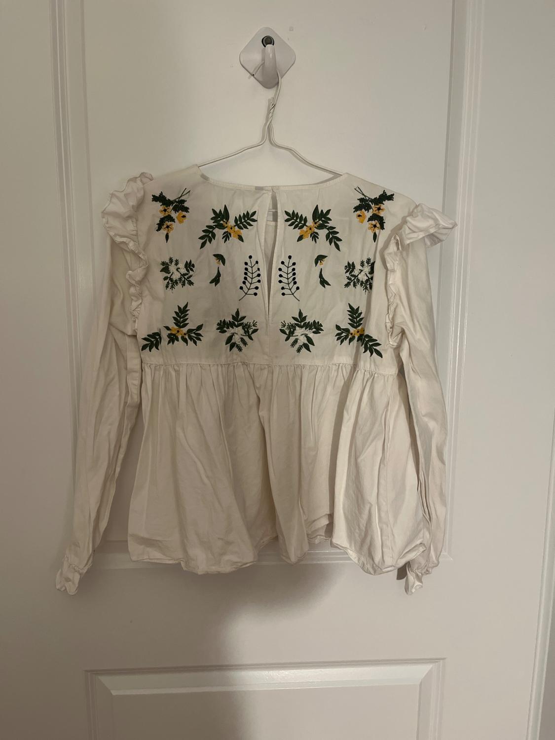 EMBROIDERED BLOUSE - Image 2
