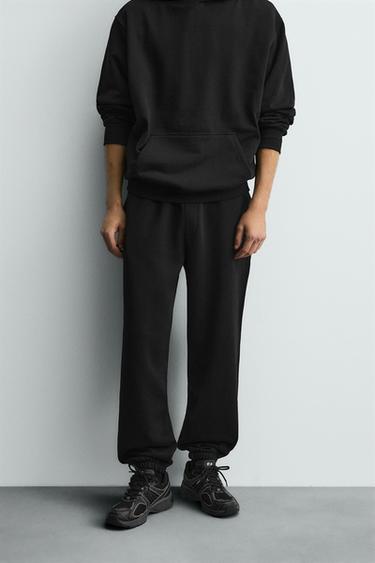 БАЗОВЫЕ БРЮКИ-ДЖОГГЕРЫ — ЧЕРНЫЙ от Zara