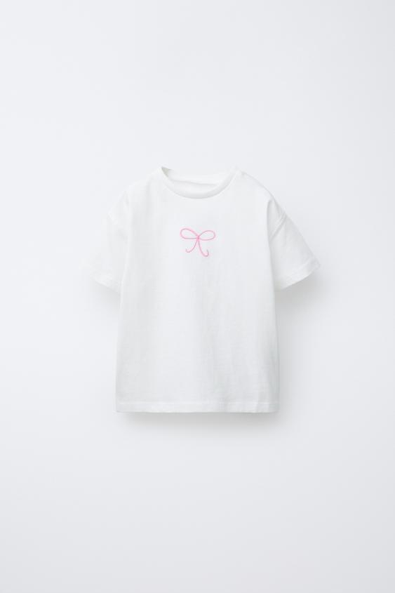 CAMISETA BORDADO Y TEXTO - Blanco de Zara - Imagen 0