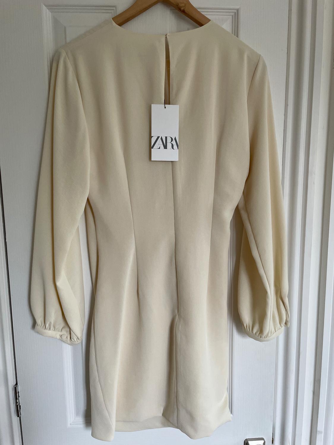 MINI DRESS WITH RUCHED SIDES - Image 2