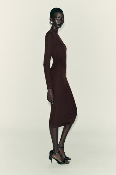 VESTIDO MIDI RIB - Marrón de Zara