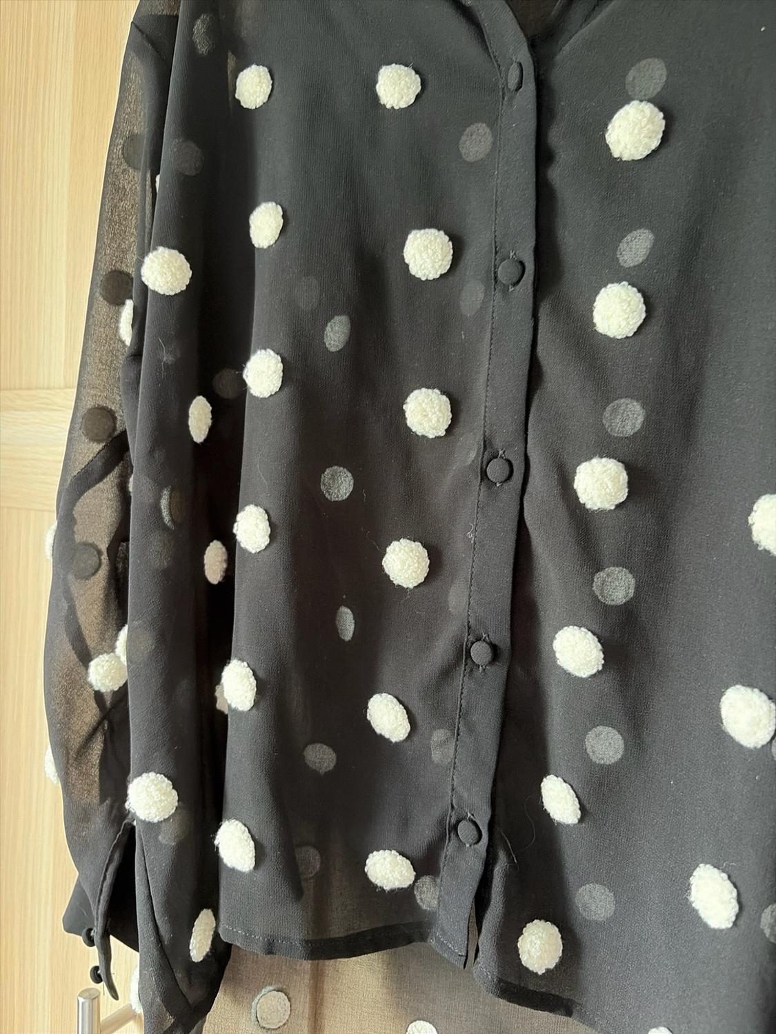 CONTRASTING POLKA DOT BLOUSE - Image 3