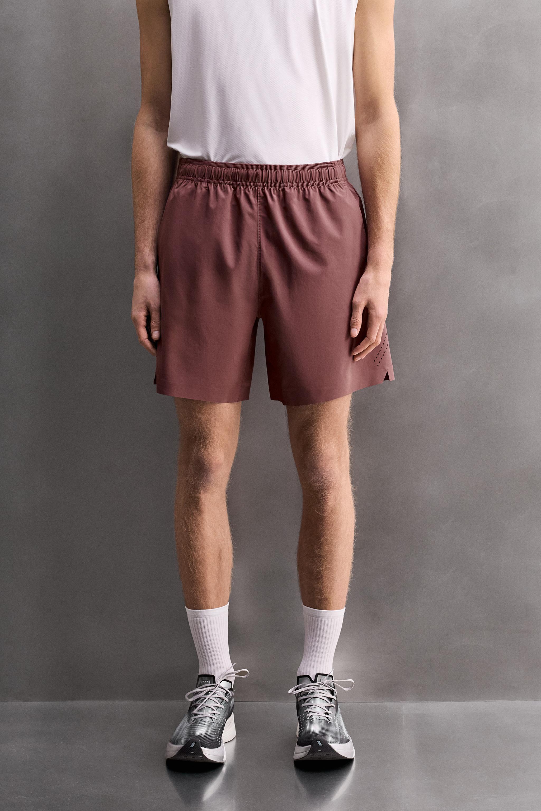 9" PERFORATED SHORTS