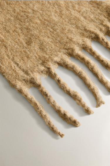 FRINGED SOFT THROW - Light beige by Zara - Image 1