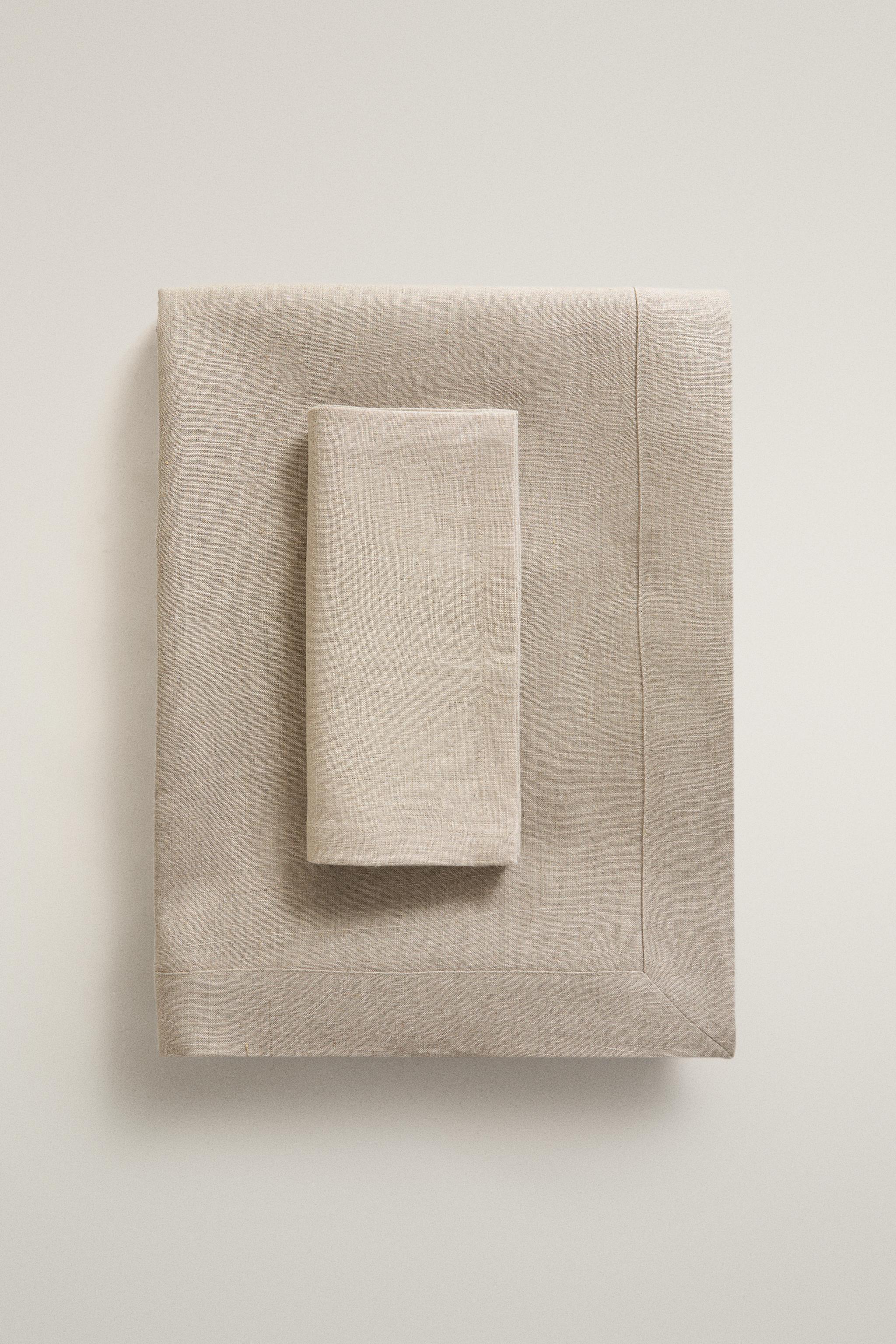 PLAIN LINEN TABLECLOTH