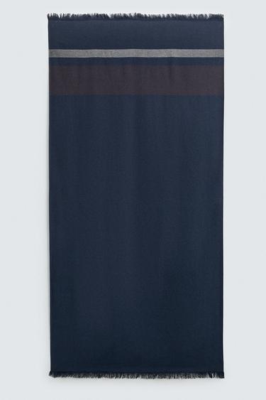 SERVIETTE DE PLAGE À RAYURES - Bleu marine de Zara - Image 3