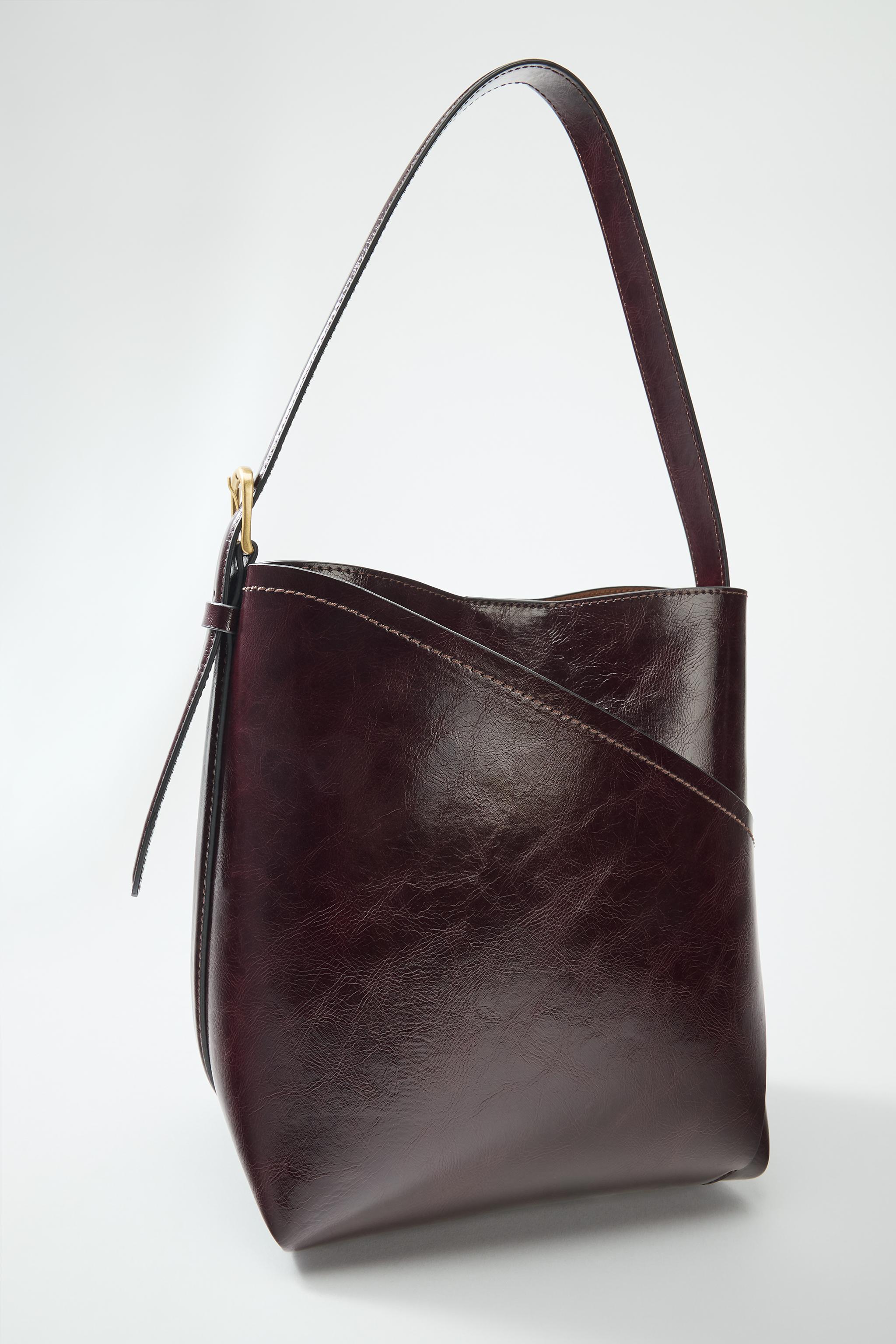 ASYMMETRIC POCKET SHOULDER BAG — Burgundy Red