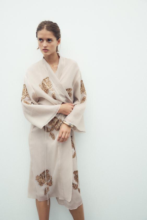 シルク 刺繍 ビーズ付きキモノ - サンド | ZARA Japan / 日本 