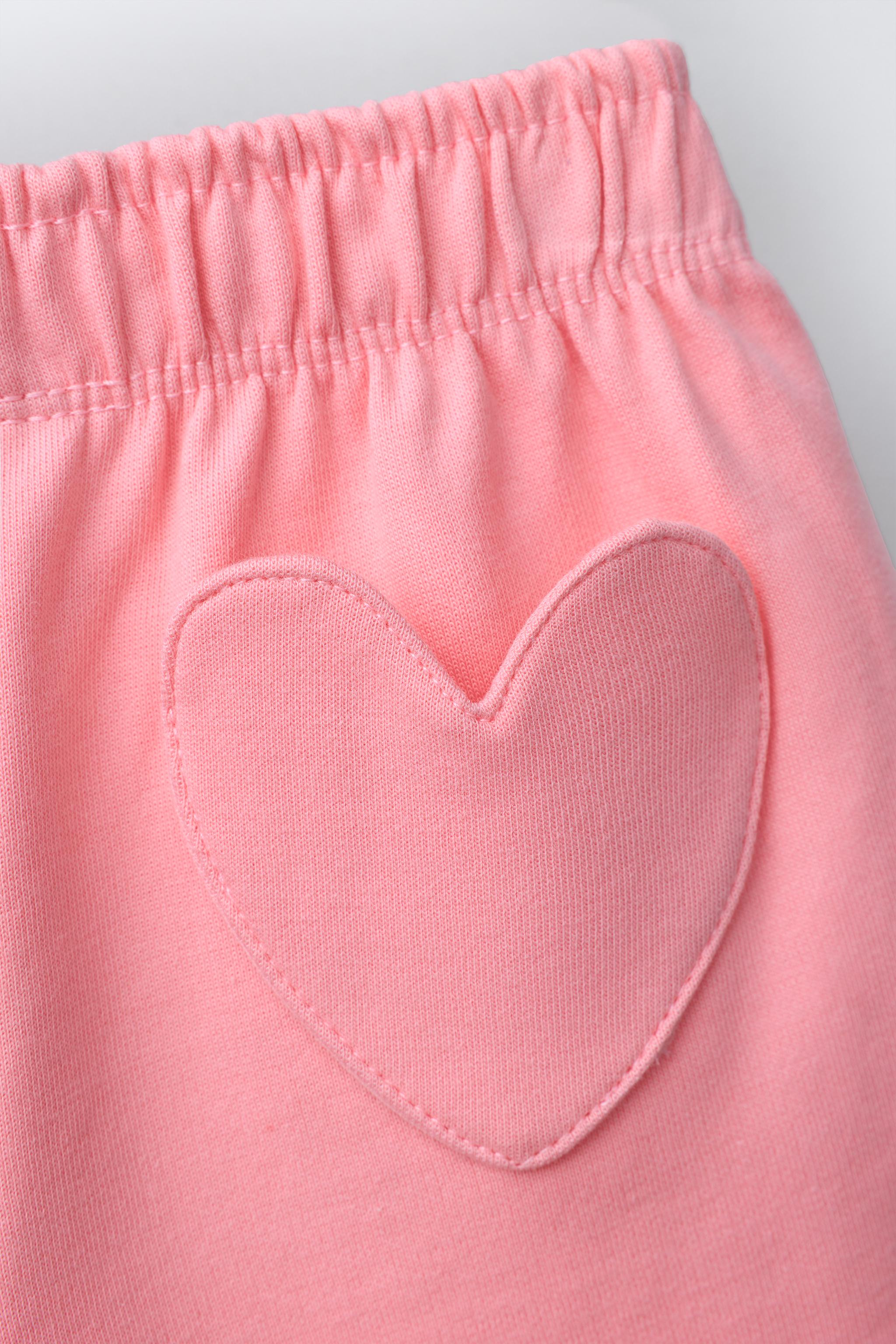 SHORT EN MOLLETON INTERLOCK CŒURS BRODÉS