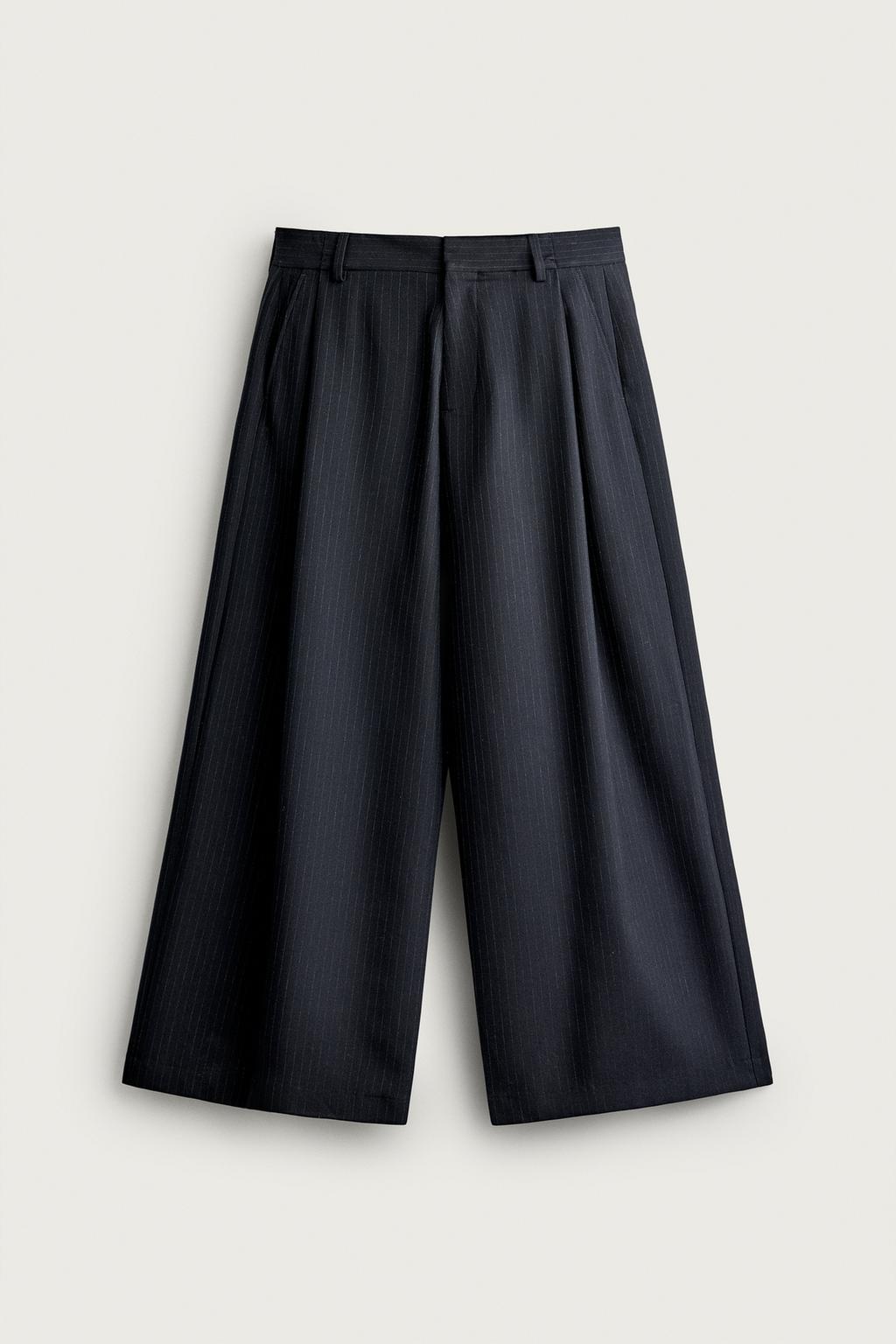 WIDE-LEG PLEATED TROUSERS