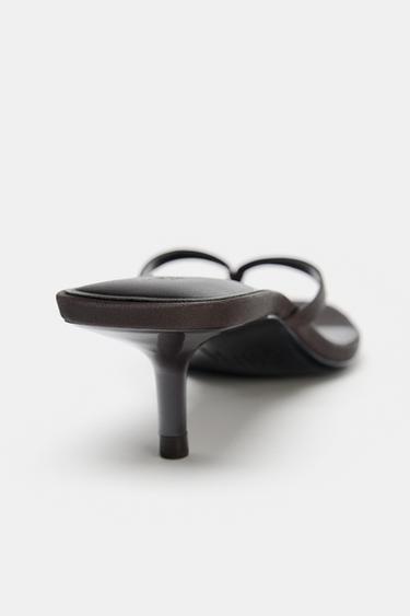 SANDALES KITTEN HEEL SATINÉES - Marron de Zara - Image 5