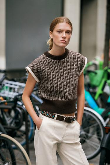 CABLE KNIT WAISTCOAT TOP - Ecru / Brown by Zara