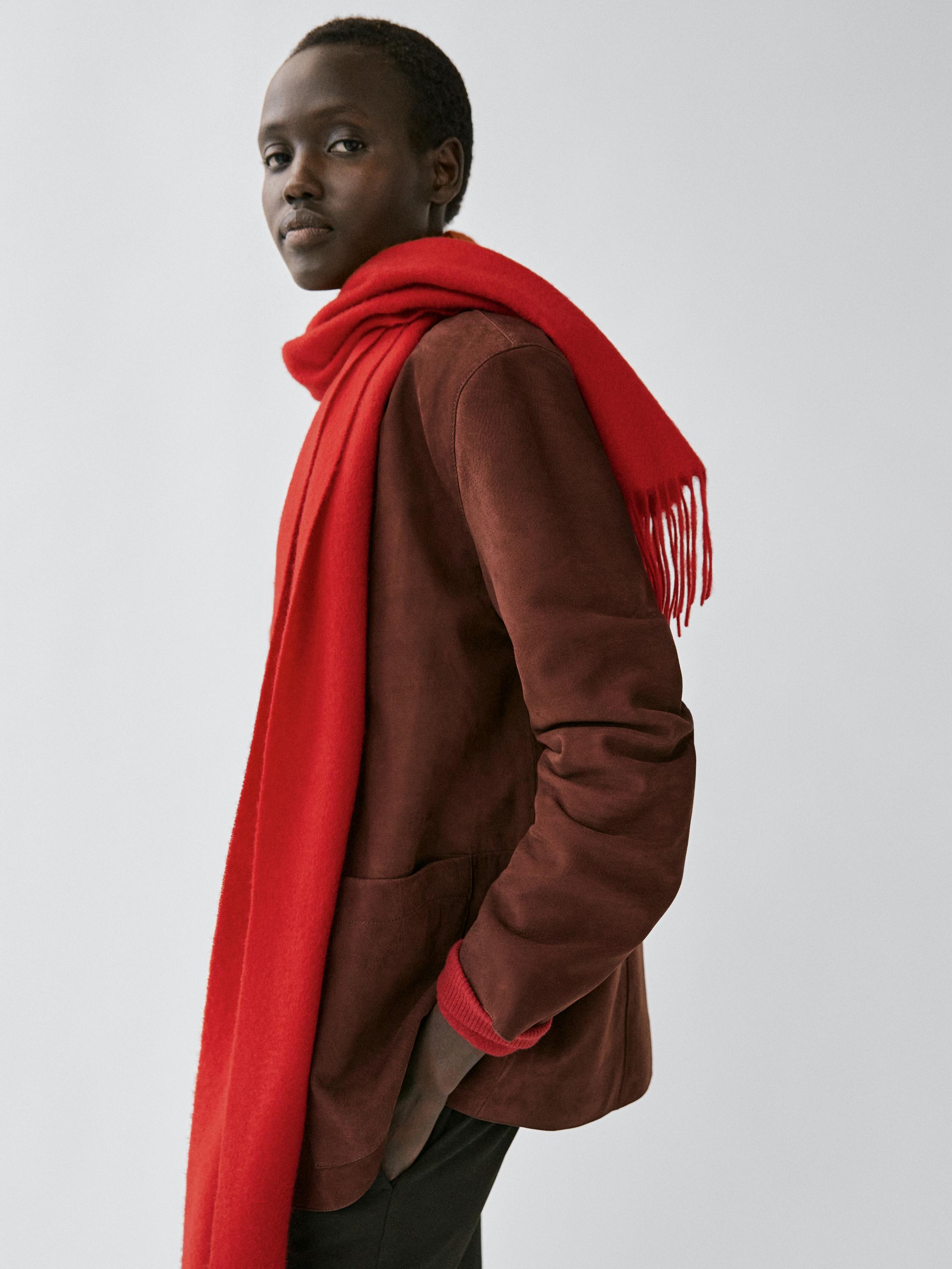 100% cashmere fringed scarf