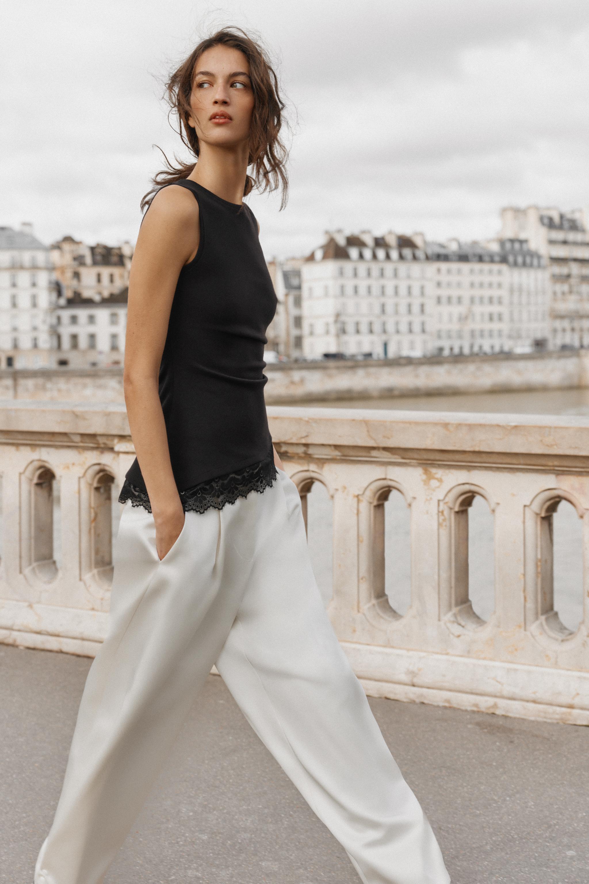 DRAPED LACE TOP