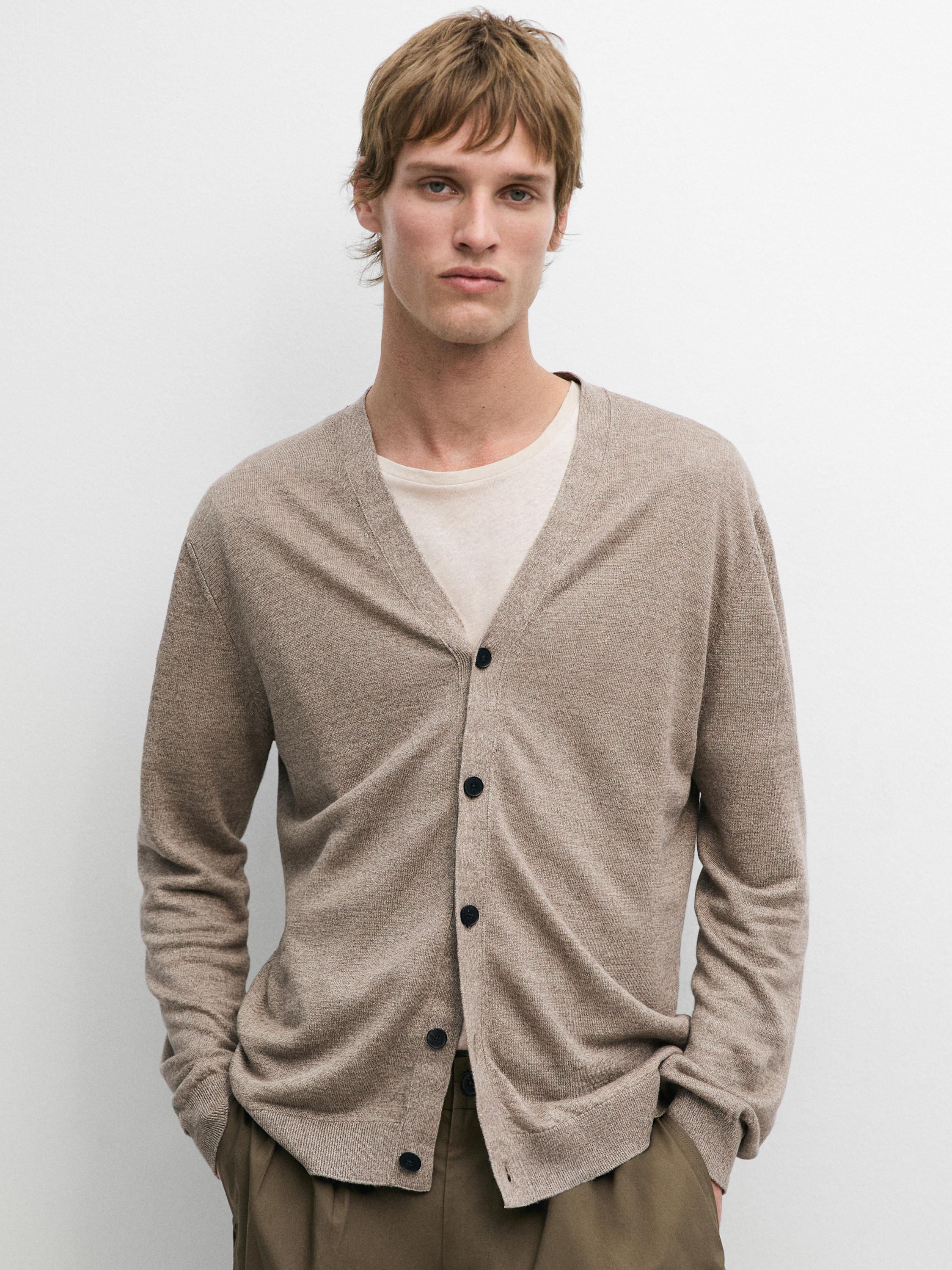 Linen knit cardigan with buttons