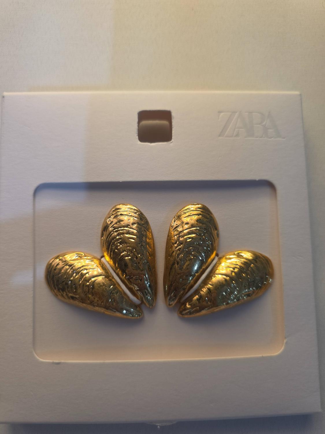 MUSSEL EARRINGS - Image 2