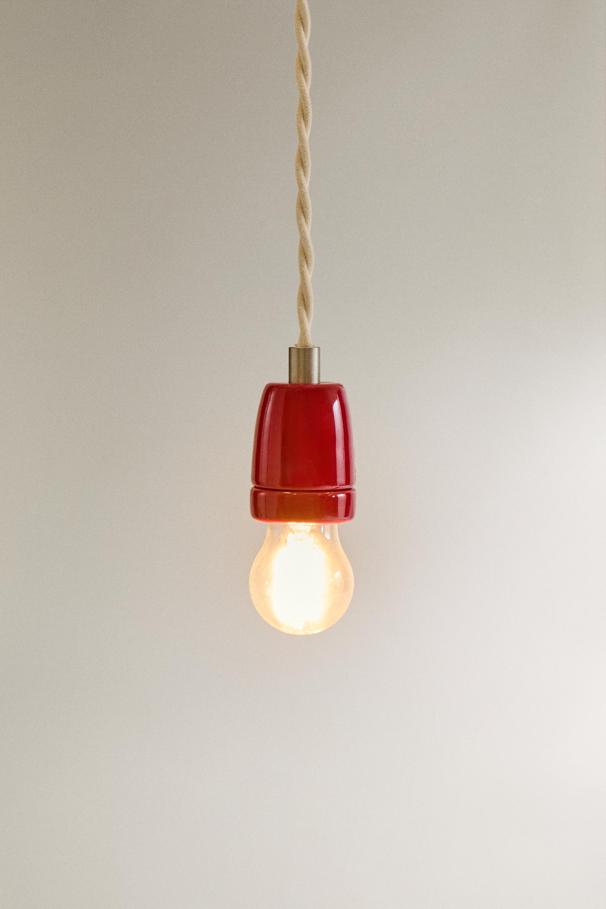 CERAMIC CEILING LIGHT CABLE — Red