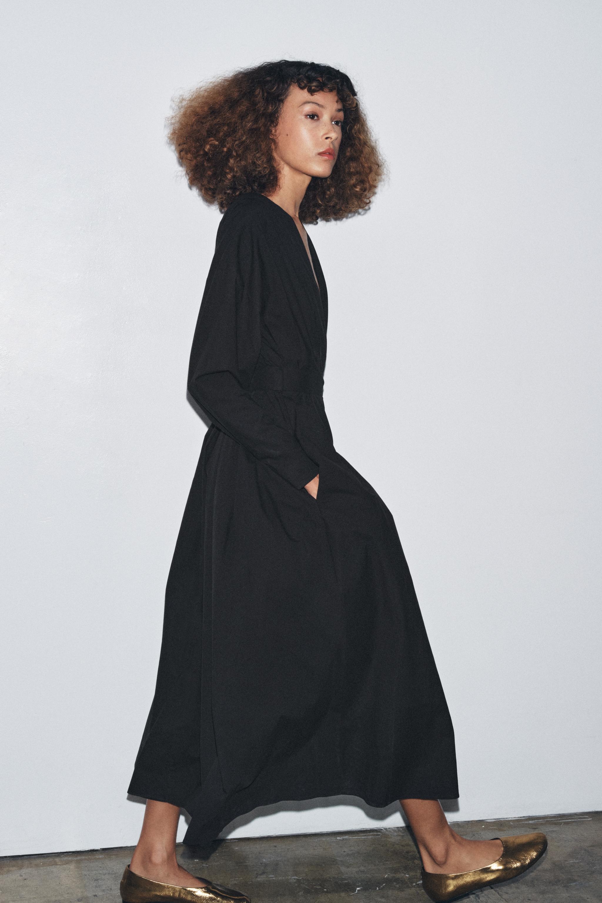 zara black pleated midi dress Zara CONTRAST PIPING BELTED PLEATED MIDI DRESS at Mall of America in Bloomington, MN